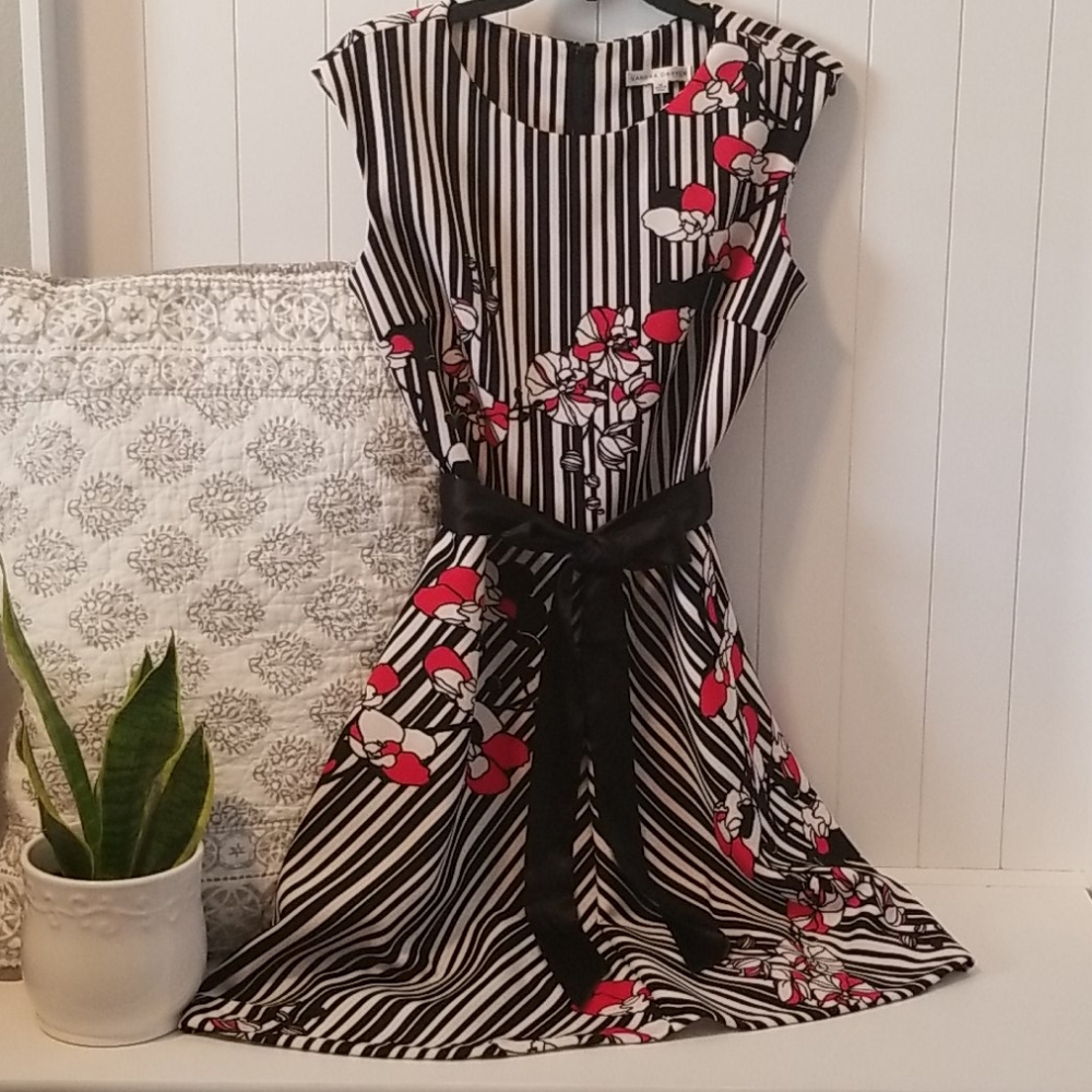 Sandra Darren Black, White and Red Dress